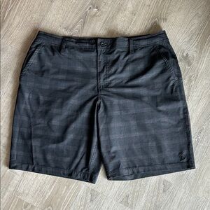 Hang Ten Men's Dark Charcoal Checkered Plaid Shorts